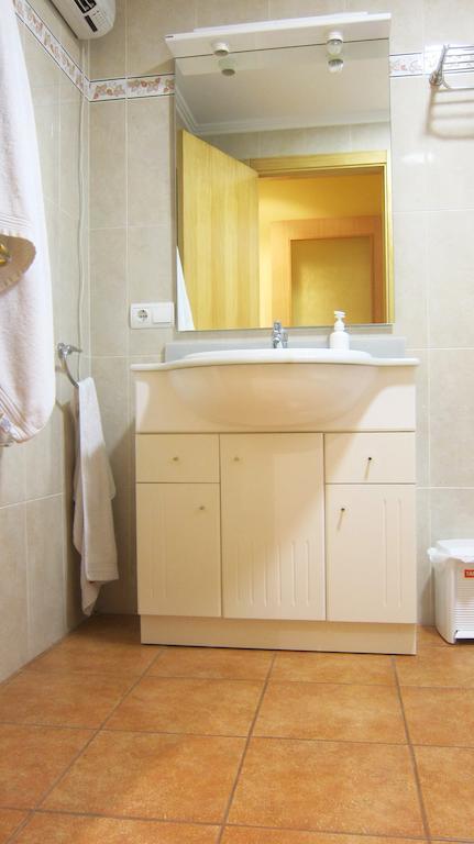 Apartaments La Fabrica Horta de Sant Joan Cameră foto